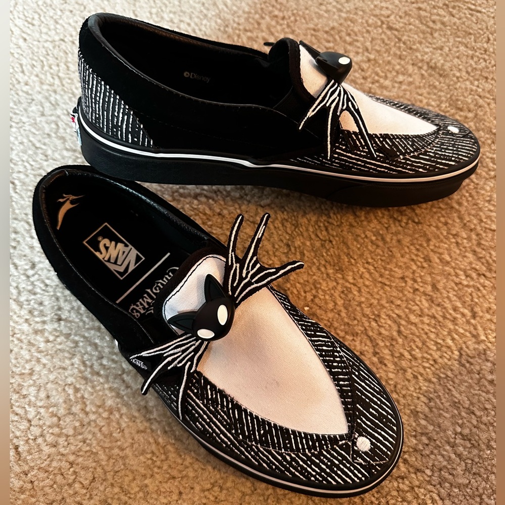 SEE DESCRIPTION VANS Slip On Shoes Disney Nightmare Before Christmas Women 8-8.5